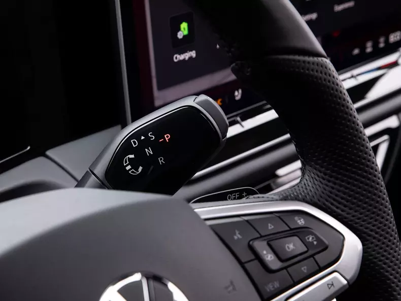 Volkswagen-Tiguan-2024-1600-1f