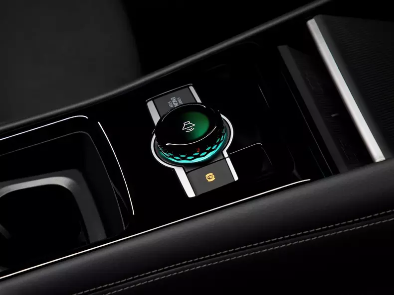 Volkswagen-Tiguan-2024-1600-24