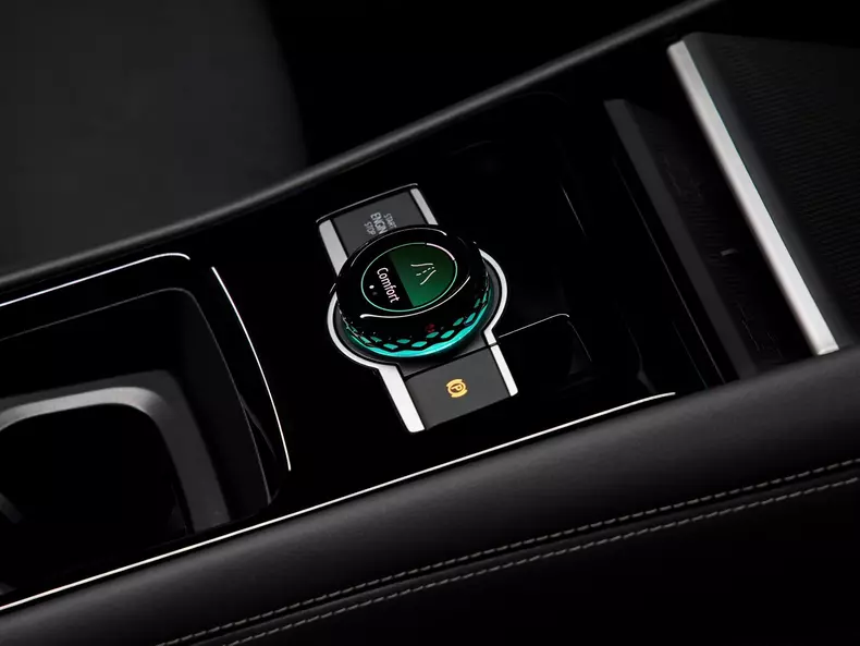 Volkswagen-Tiguan-2024-1600-25