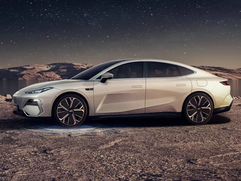 Geely-Galaxy_E8-2024-1600-09