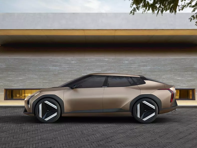 Kia-EV4_Concept-2023-1600-02