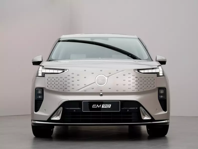 Volvo-EM90-2024-1600-06