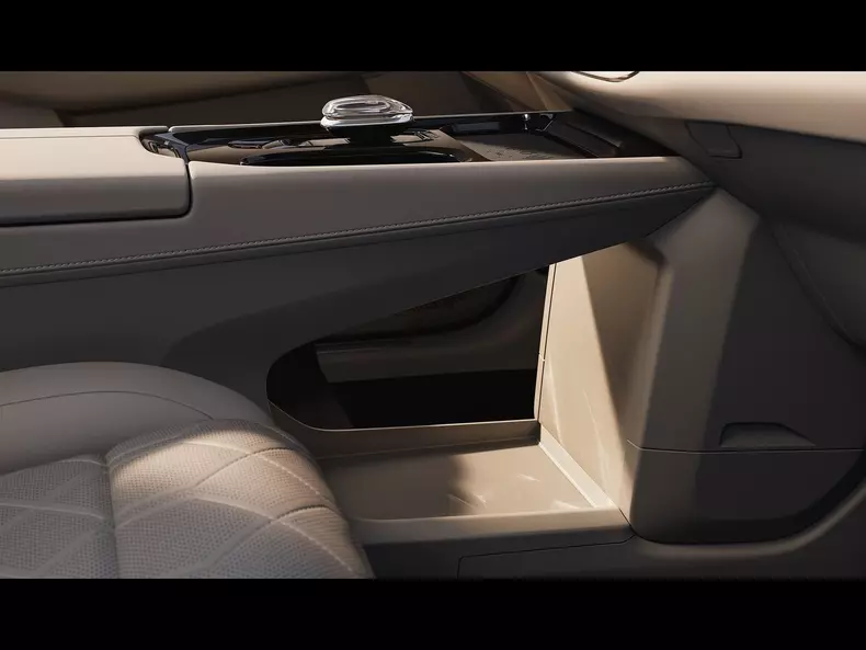 Volvo-EM90-2024-1600-18