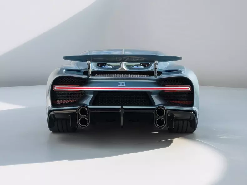 Bugatti-Chiron_Super_Sport_57_One_of_One-2023-1600-05