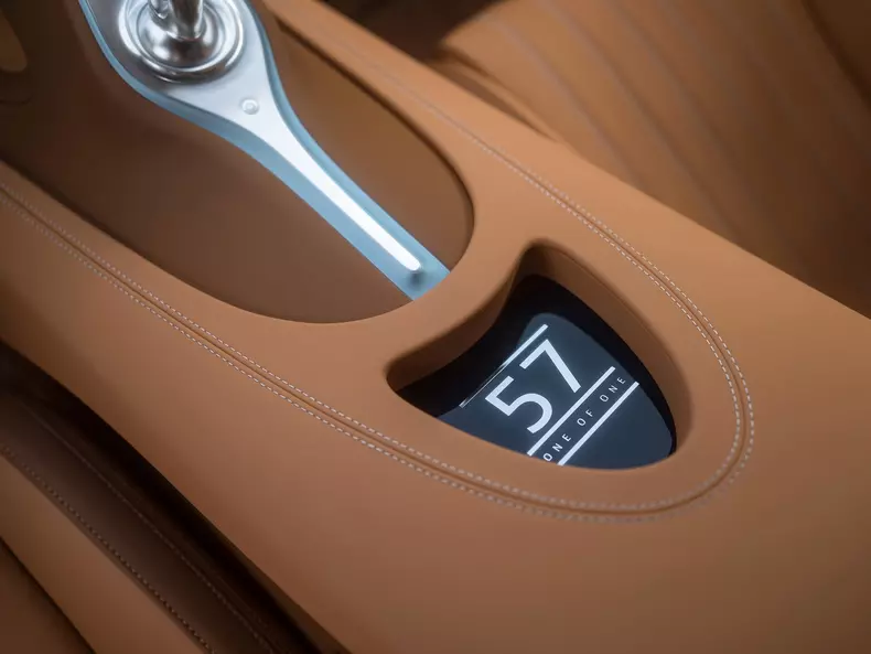 Bugatti-Chiron_Super_Sport_57_One_of_One-2023-1600-11