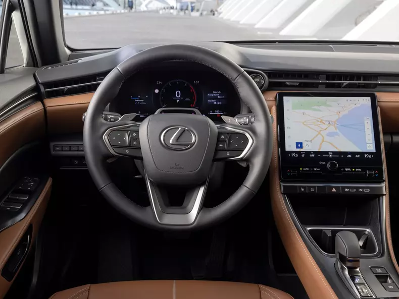 Lexus-LBX-2024-1600-9d