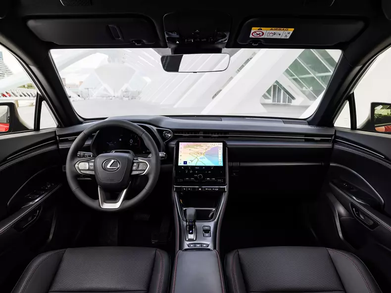 Lexus-LBX-2024-1600-9f