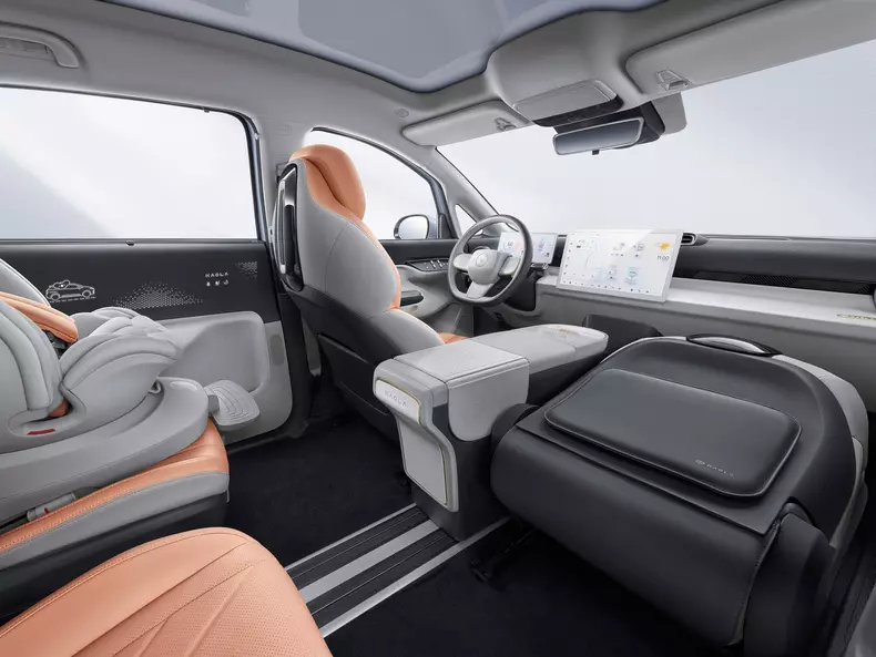 BAIC-ArcFox_Kaola-2024-1600-21