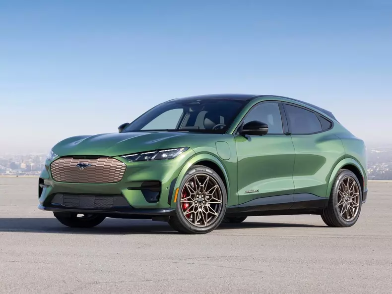 Ford-Mustang_Mach-E_GT_Bronze_Appearance_Package-2024-1600-02