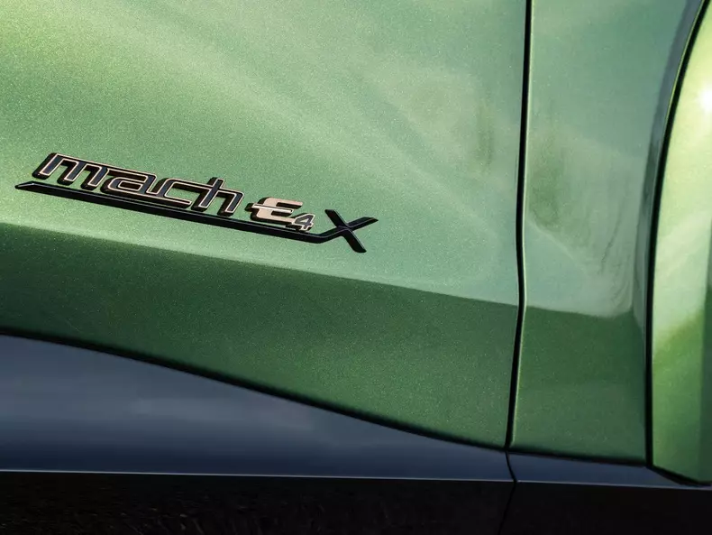 Ford-Mustang_Mach-E_GT_Bronze_Appearance_Package-2024-1600-0c