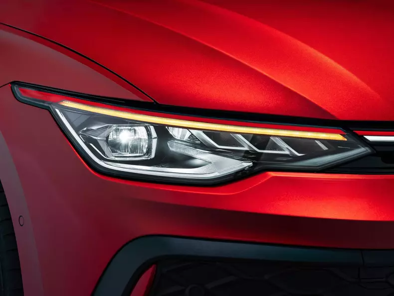Volkswagen-Golf_GTI-2024-1600-0e