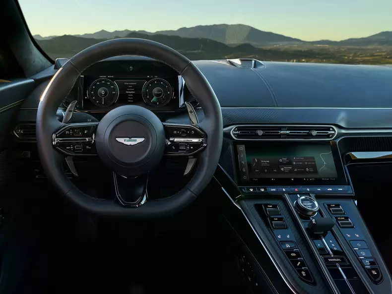 Aston_Martin-Vantage-2025-1600-0d