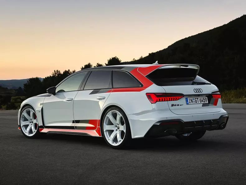 Audi-RS6_Avant_GT-2024-1600-21