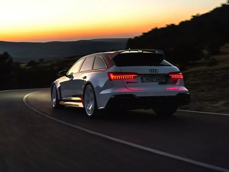Audi-RS6_Avant_GT-2024-1600-39