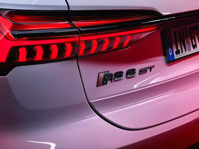 Audi-RS6_Avant_GT-2024-1600-75