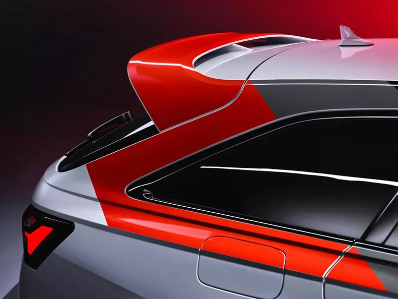 Audi-RS6_Avant_GT-2024-1600-83