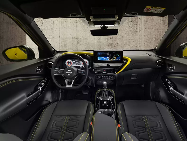 Nissan-Juke_N-Sport-2024-1600-18