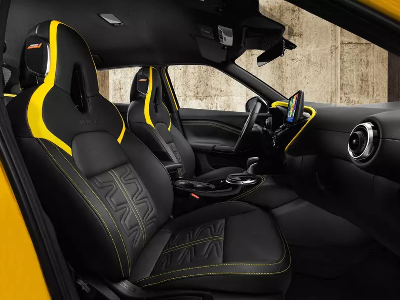 Nissan-Juke_N-Sport-2024-1600-1a