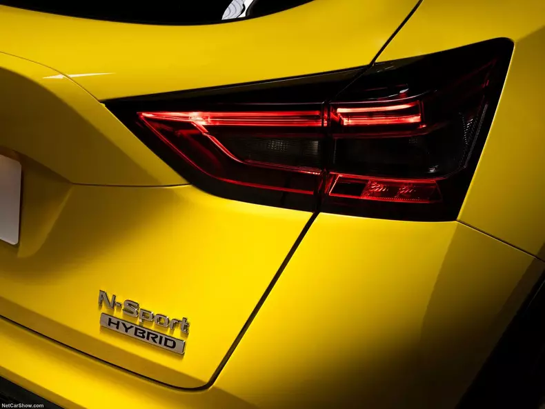 Nissan-Juke_N-Sport-2024-1600-2b