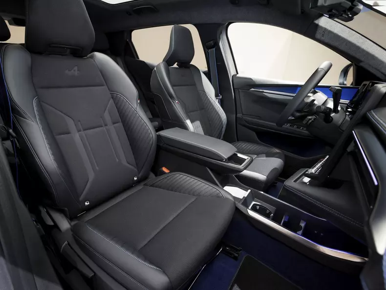 Renault-Scenic_E-Tech-2024-1600-26