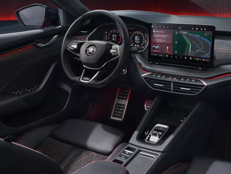 Skoda-Octavia_RS_Combi-2025-1600-07