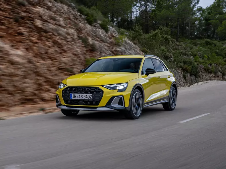 Audi-A3_allstreet-2025-1600-0c