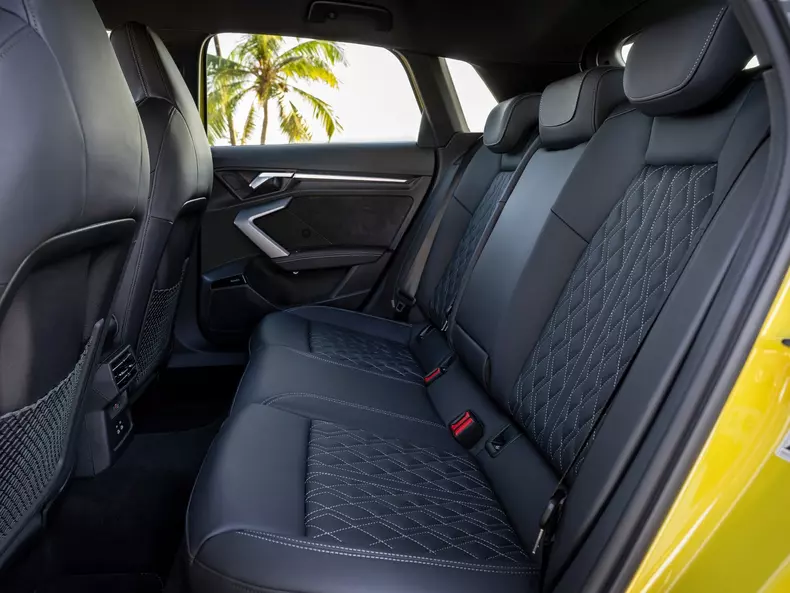 Audi-A3_allstreet-2025-1600-2e