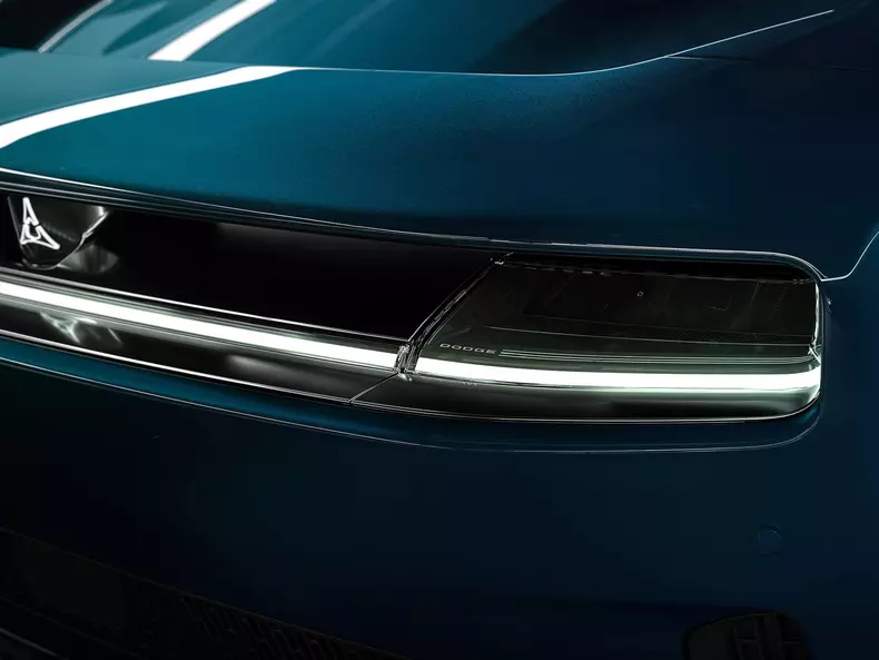 Dodge-Charger_Daytona-2024-1600-2e