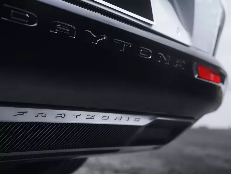 Dodge-Charger_Daytona-2024-1600-33