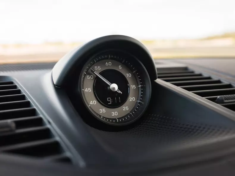 Porsche-Panamera_Turbo_E-Hybrid-2024-1600-49