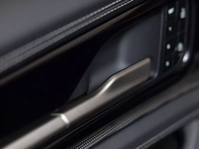 Porsche-Panamera_Turbo_E-Hybrid-2024-1600-4d