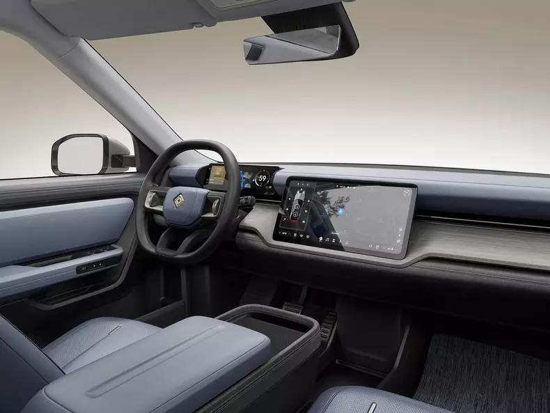 Rivian-R2-2027-1600-06