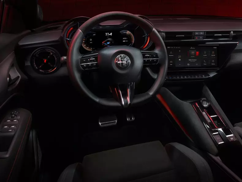 Alfa_Romeo-Milano-2025-1600-0f