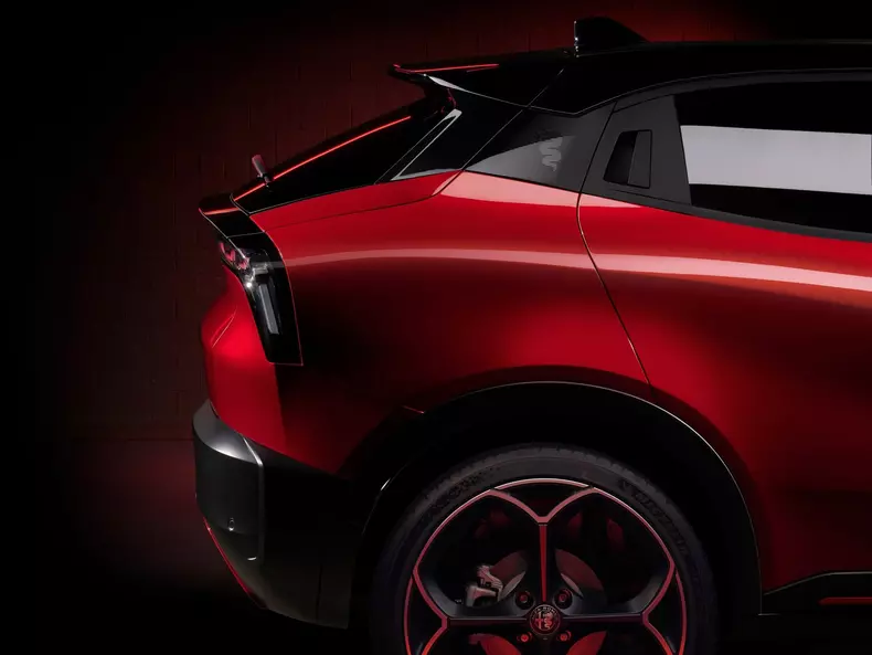 Alfa_Romeo-Milano-2025-1600-26