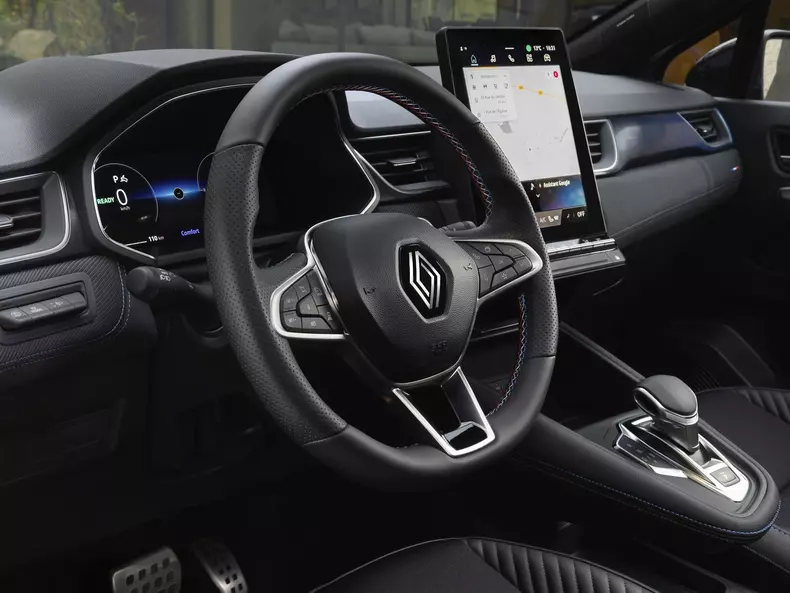 Renault-Captur-2025-1600-31