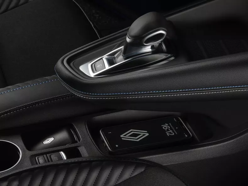 Renault-Captur-2025-1600-34