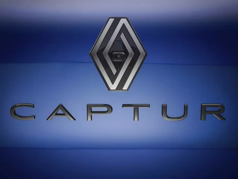 Renault-Captur-2025-1600-49