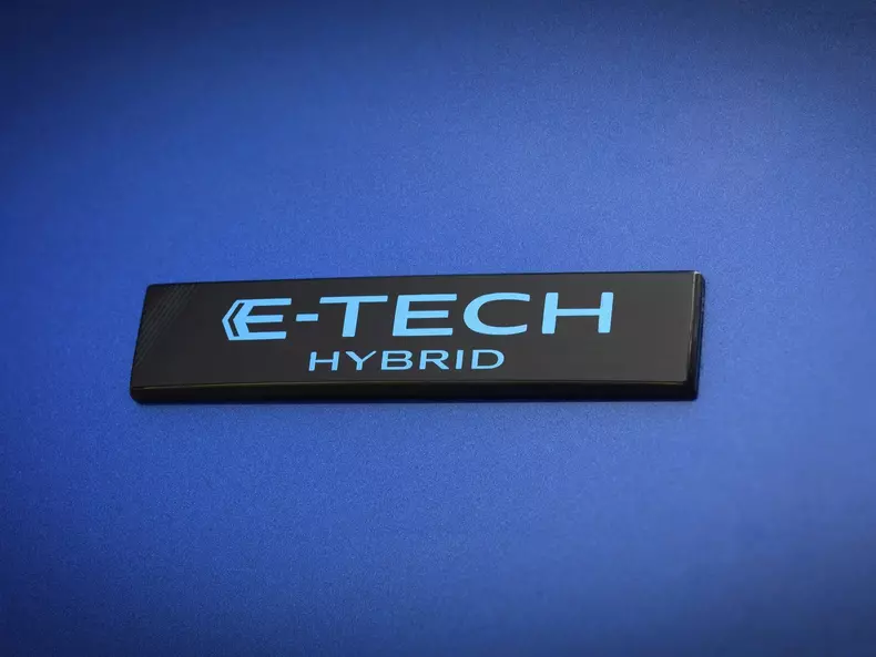 Renault-Captur-2025-1600-4b