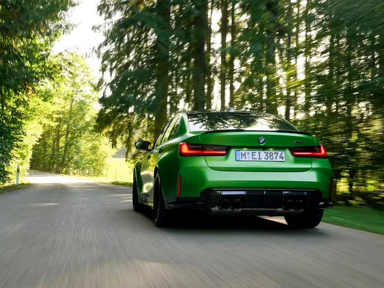 BMW-M3_Sedan-2025-1600-0e