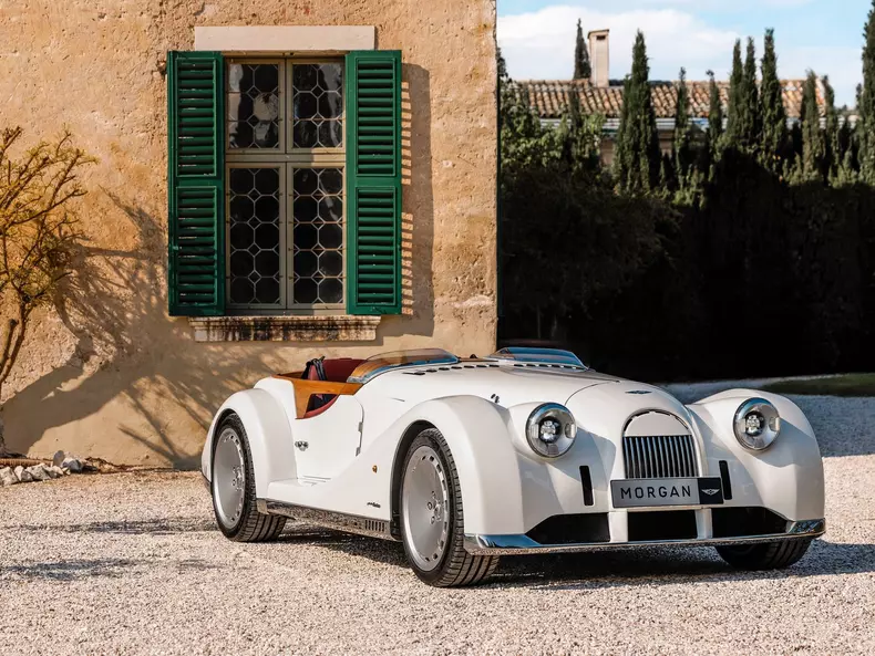 Morgan-Midsummer-2024-1600-02