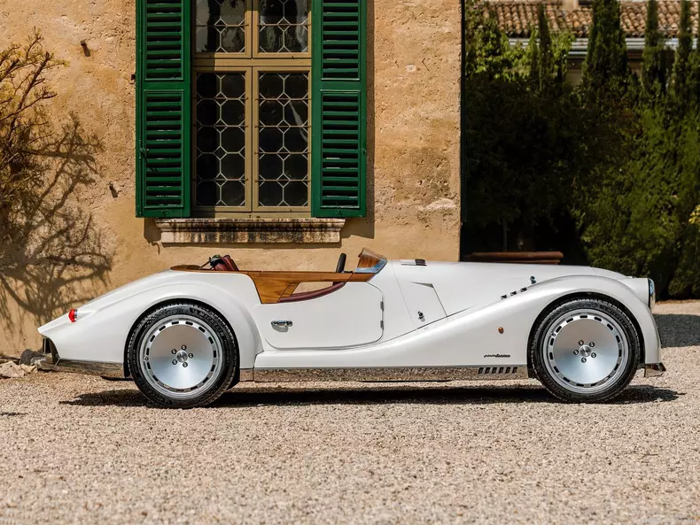 Morgan-Midsummer-2024-1600-0b