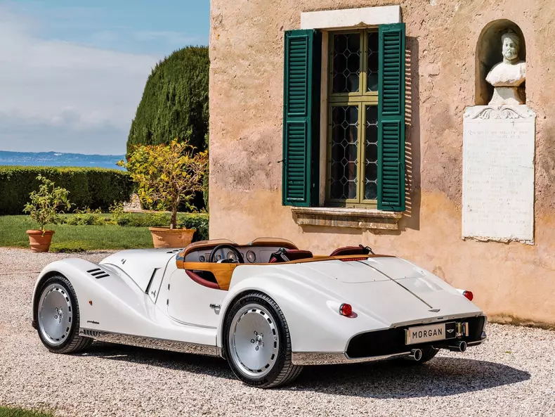 Morgan-Midsummer-2024-1600-0d