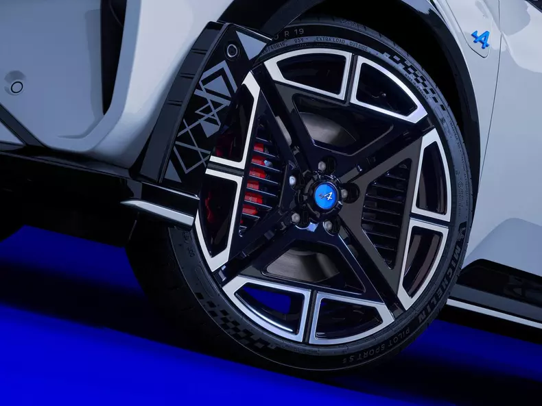 Alpine-A290-2025-1600-3b