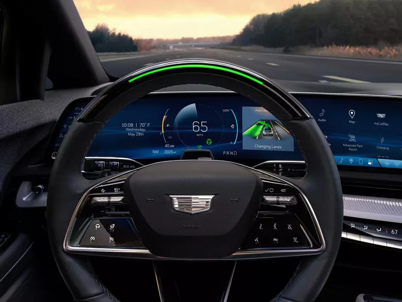 Cadillac-Optiq-2025-1600-09