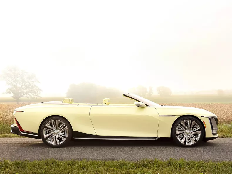 Cadillac-Sollei_Concept-2024-1600-02