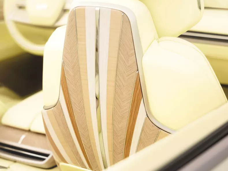 Cadillac-Sollei_Concept-2024-1600-0a