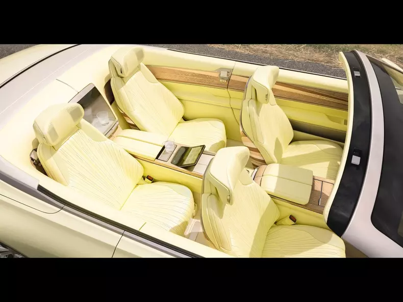 Cadillac-Sollei_Concept-2024-1600-0d