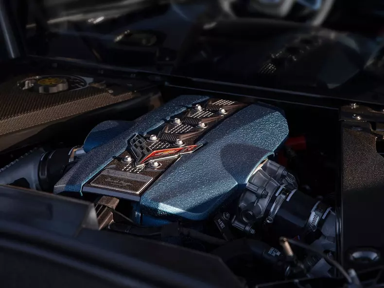 Chevrolet-Corvette_ZR1-2025-1600-0a