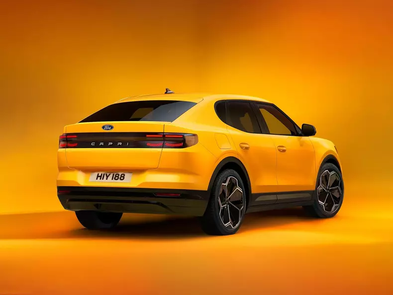 Ford-Capri-2025-1600-0f