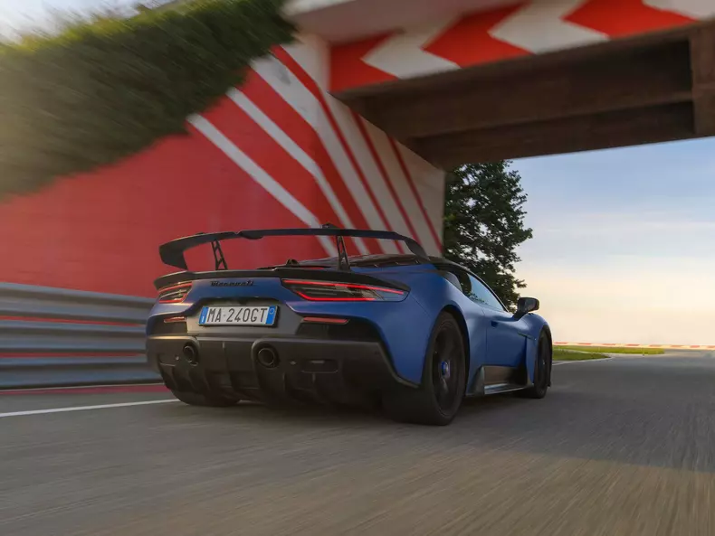 Maserati-GT2_Stradale-2025-HD-225b77fb1b672d6a0cc7605c4c0ba1fc2b6d237e7